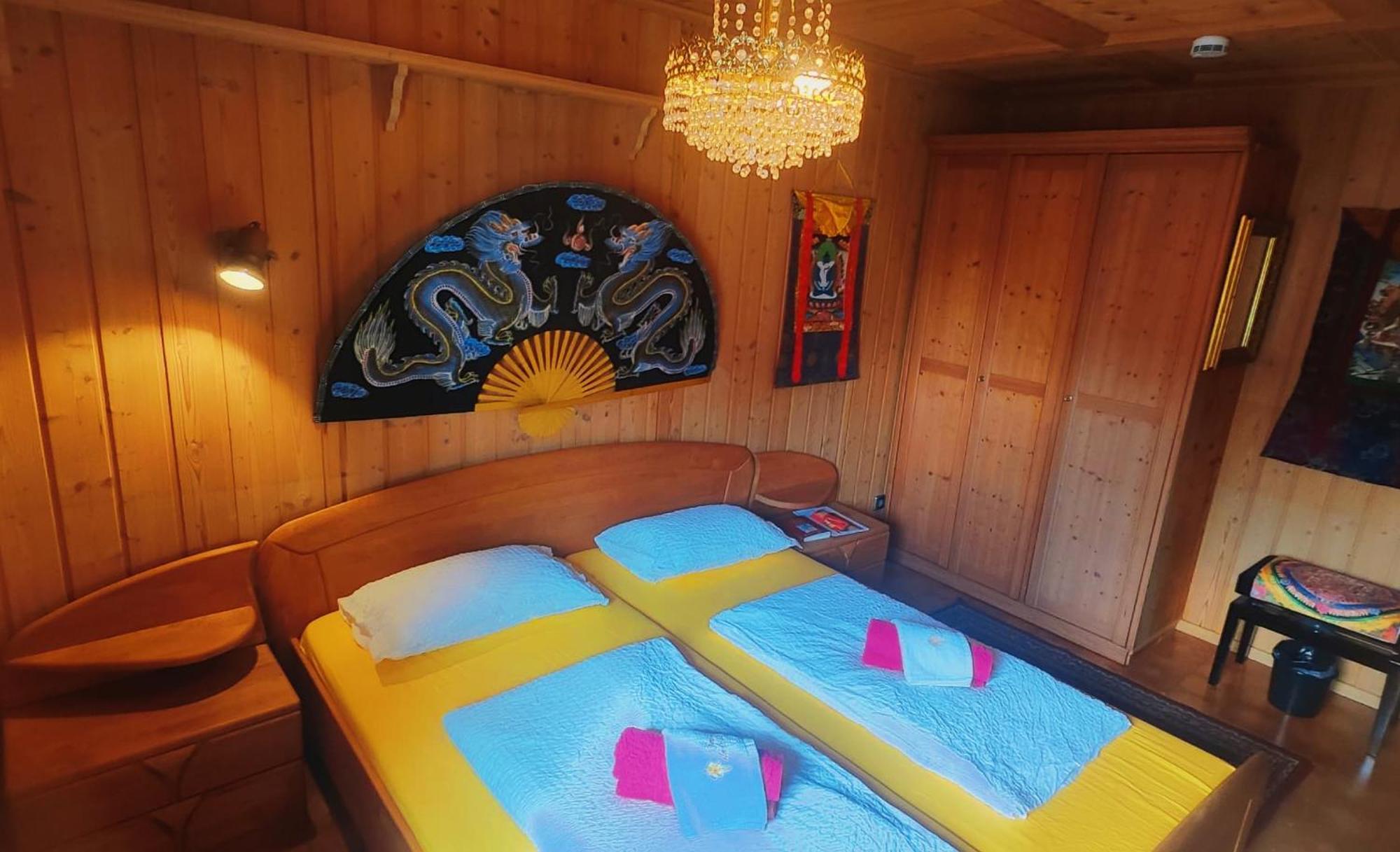 Hotel Seminarhaus Arya Maitreya à Kaufbeuren Extérieur photo